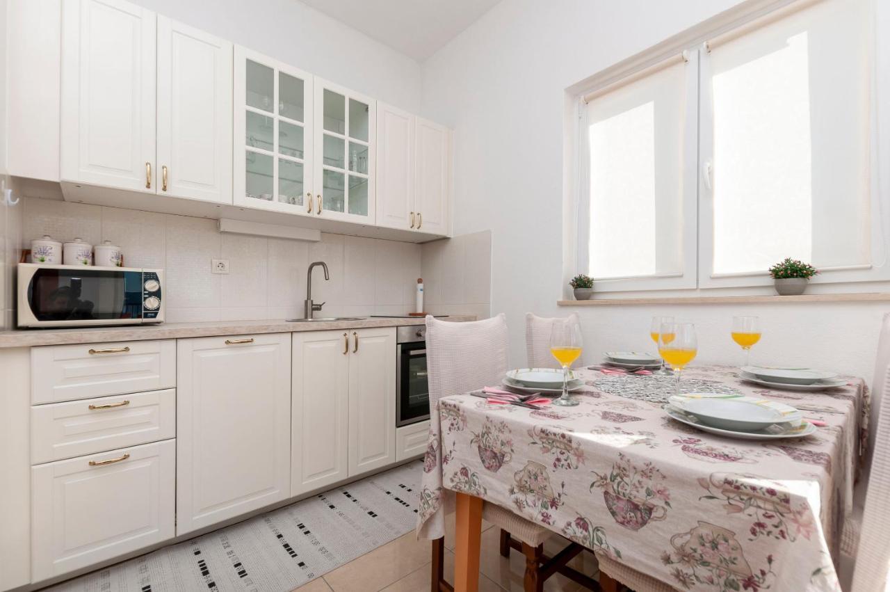 Apartments Jasna Omiš Dış mekan fotoğraf
