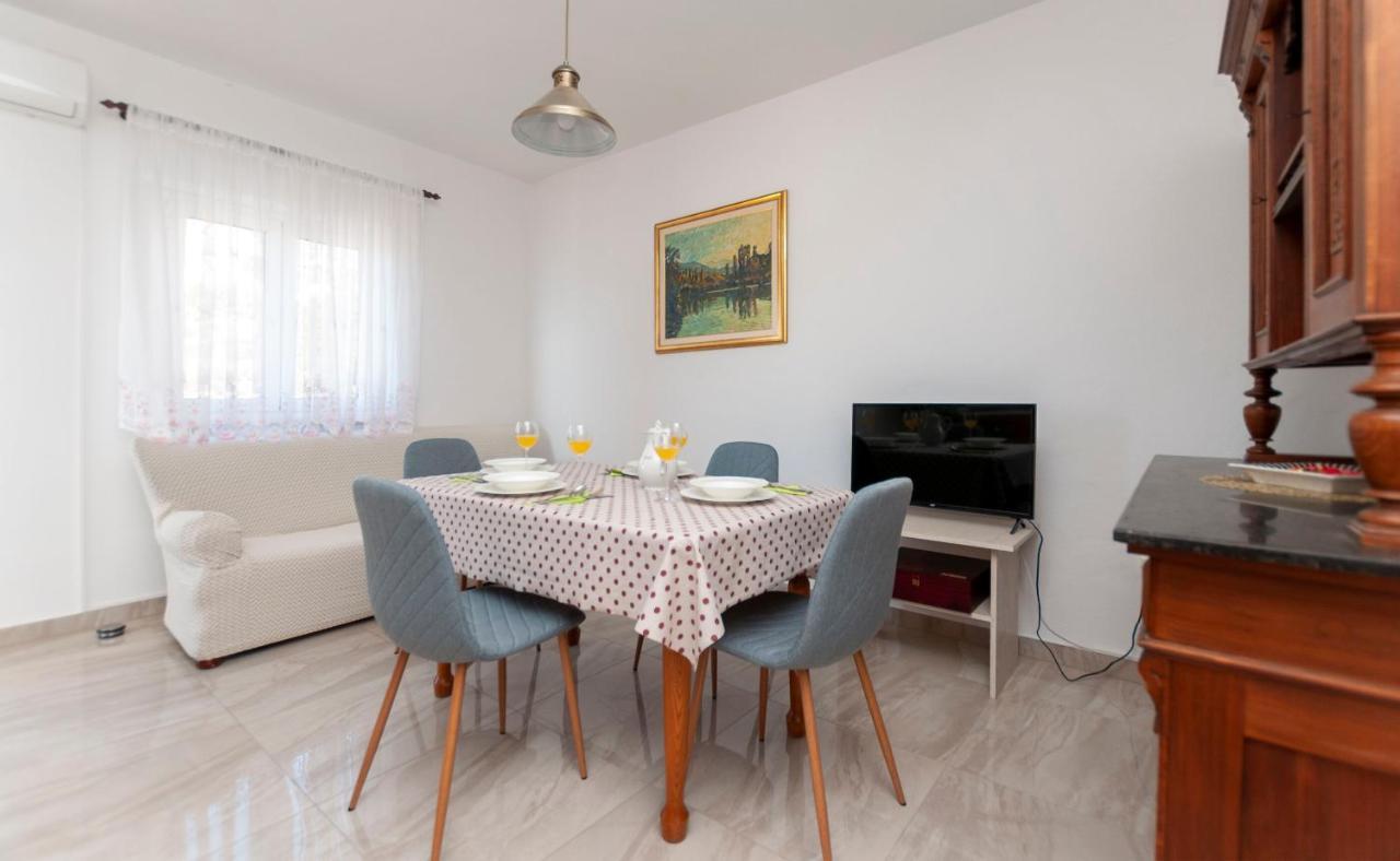 Apartments Jasna Omiš Dış mekan fotoğraf